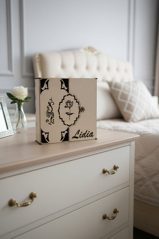 Caja de madera con nombre Izmi Láser Regalos Personalizados