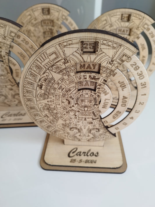 Calendario perpetuo de madera