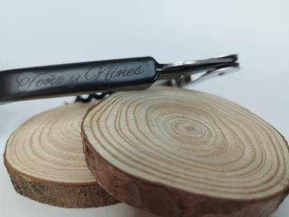 Abrebotellas y tapón de vino personalizado
