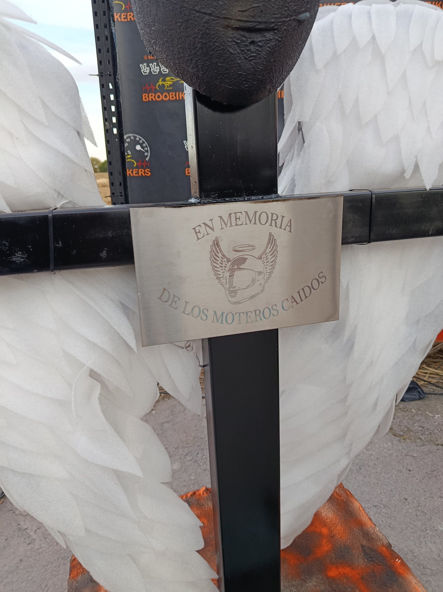 Placa conmemorativa en acero inoxidable