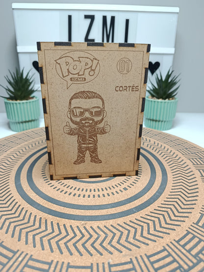 Muñeco cabezón tipo vinyl personalizado