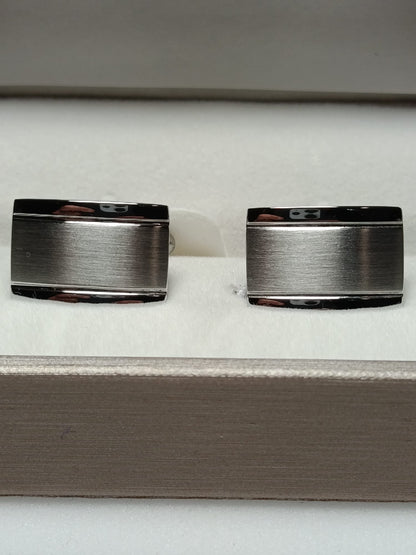 Gemelos personalizados de acero inoxidable Izmi Láser Regalos Personalizados