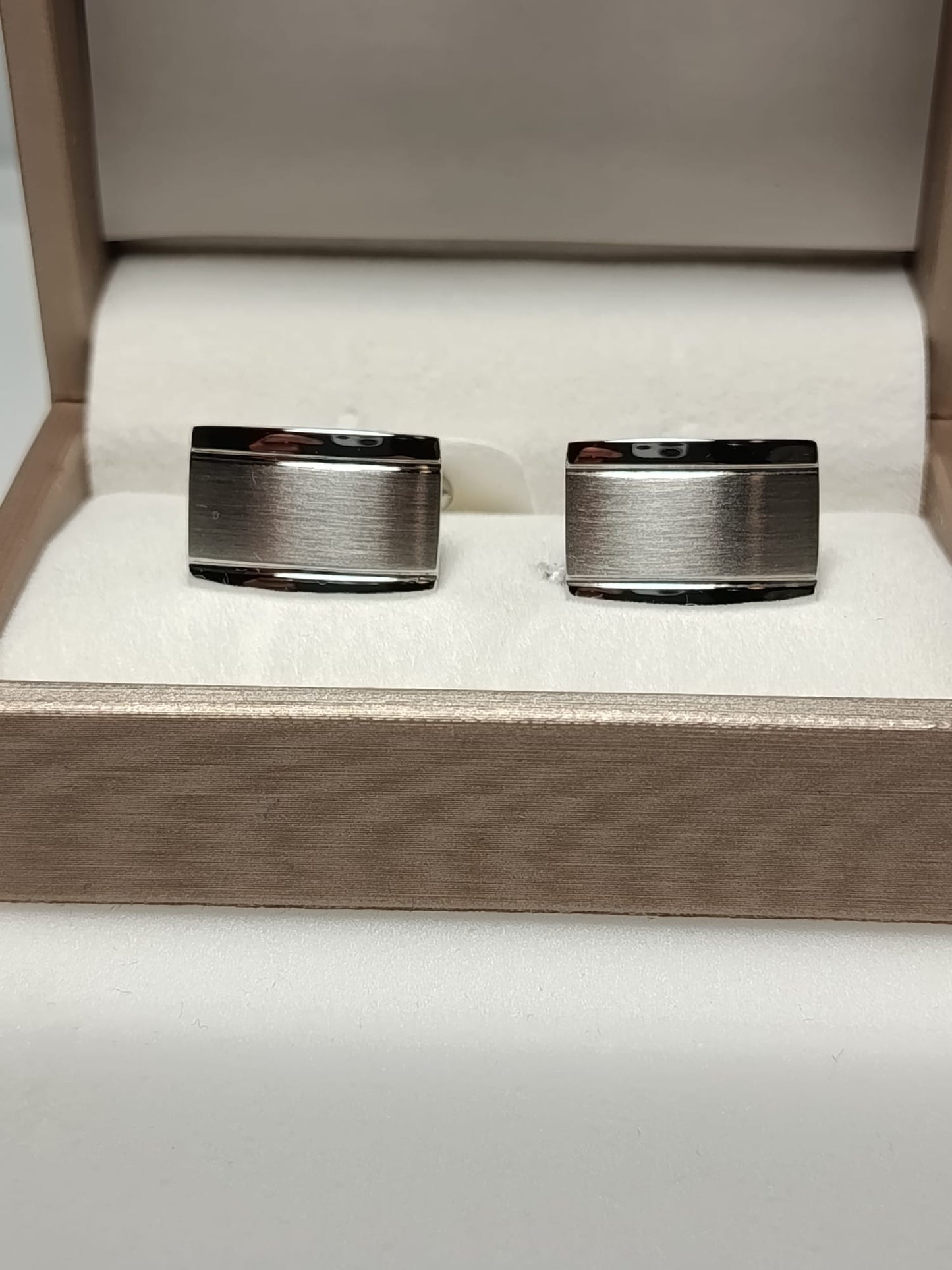 Gemelos personalizados de acero inoxidable Izmi Láser Regalos Personalizados
