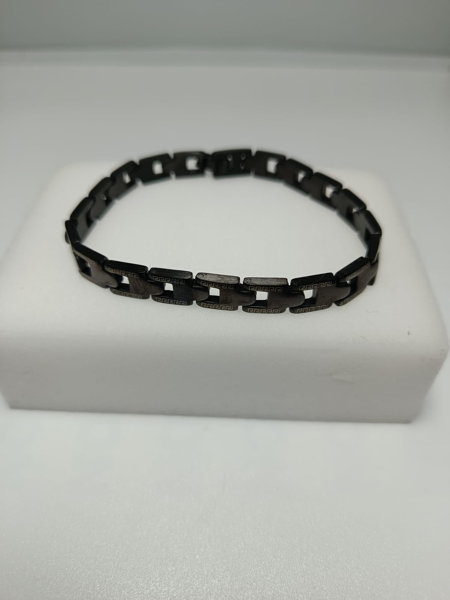 Pulsera hombre negra beta Izmi Láser Regalos Personalizados