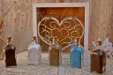 RITUAL DE ARENA CON CARTEL PERSONALIZADO PARA BODA