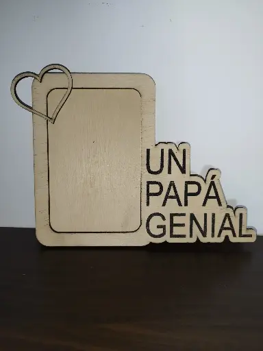 [001062] MARCO DE FOTOS EN MADERA "UN PAPÁ GENIAL"